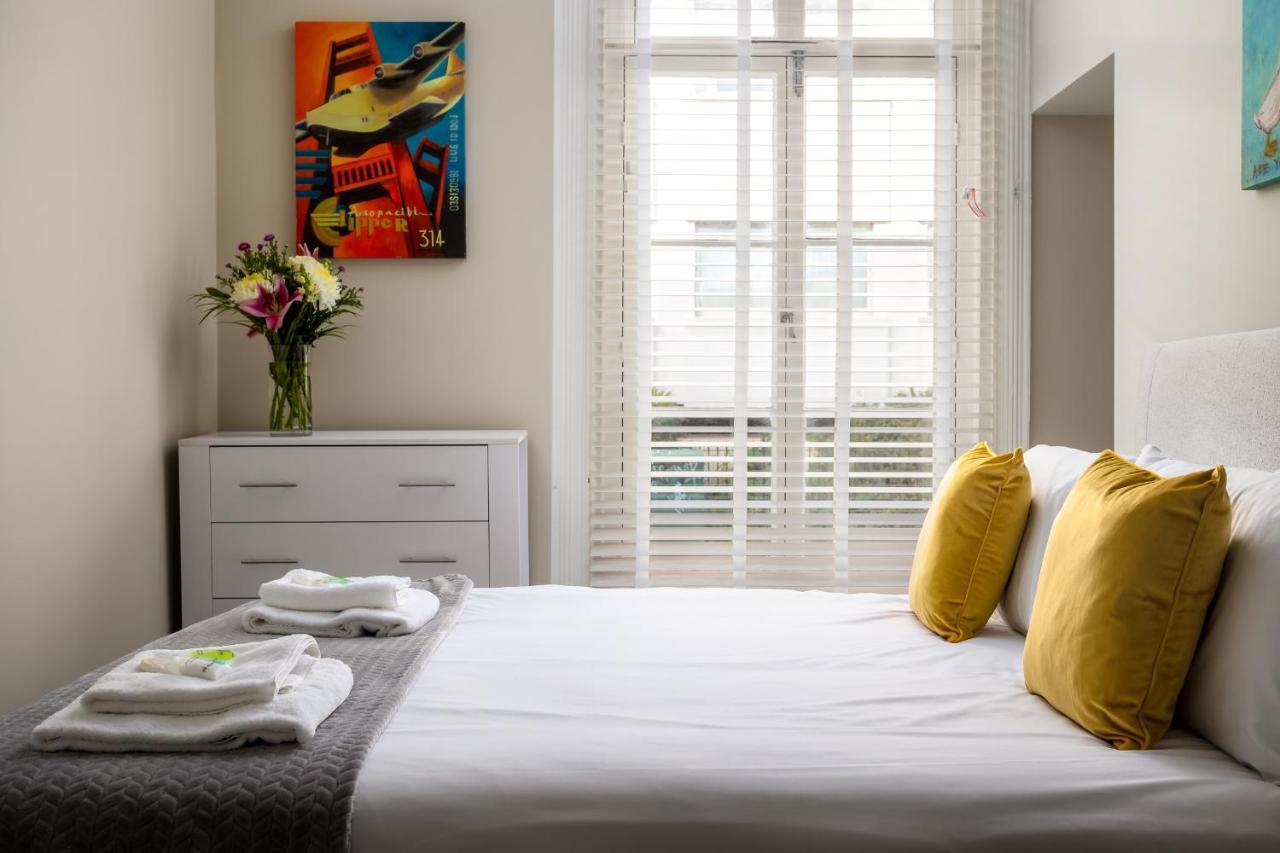 Contemporary Ground Floor Apartment - Town Centre With Parking! Cheltenham Exterior foto